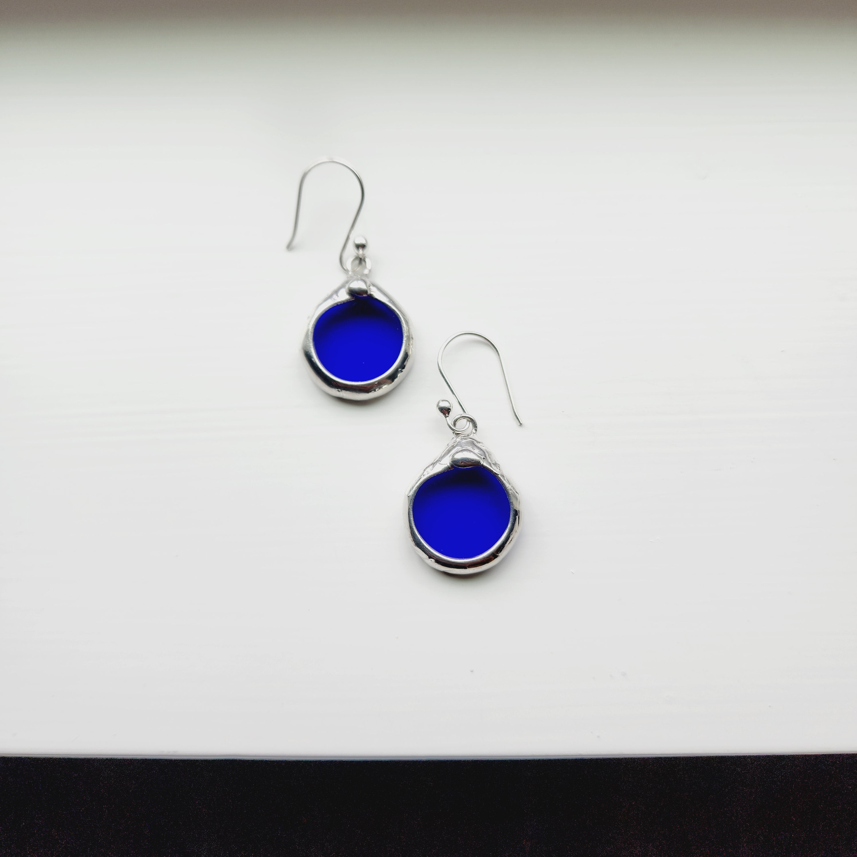 Blue glass fashion earrings