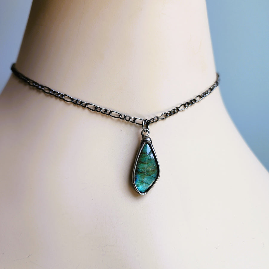 Small Labradorite Pendant Necklace