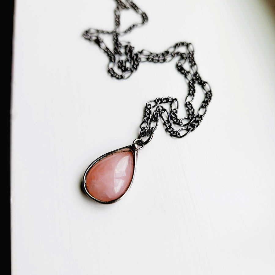 Small Rose Quartz Pendant Necklace