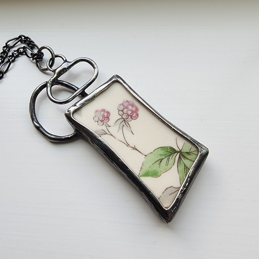 Modern Feel to Traditional Broken China Pendant Necklace