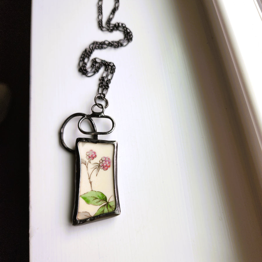 Modern Feel to Traditional Broken China Pendant Necklace