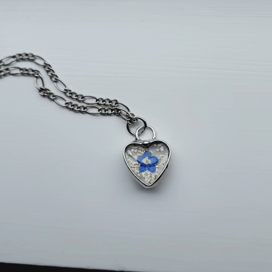 Pressed Flower Heart Necklace for Women, Queen Annes Lace and Forget Me Not