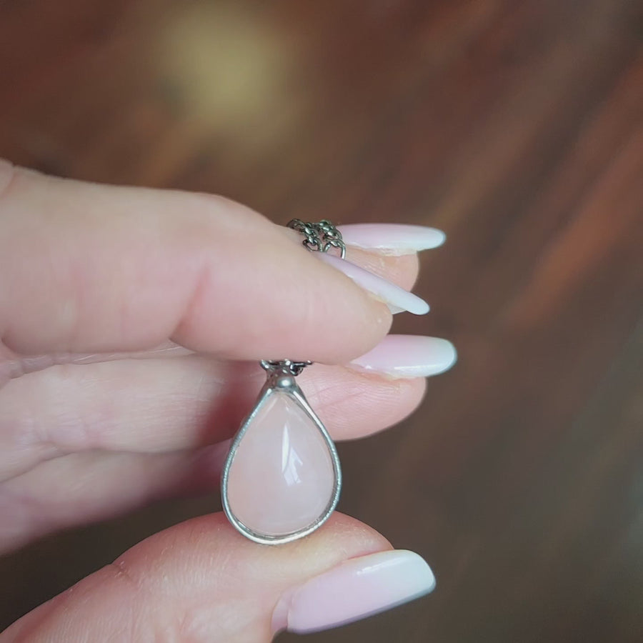 Small Rose Quartz Pendant Necklace